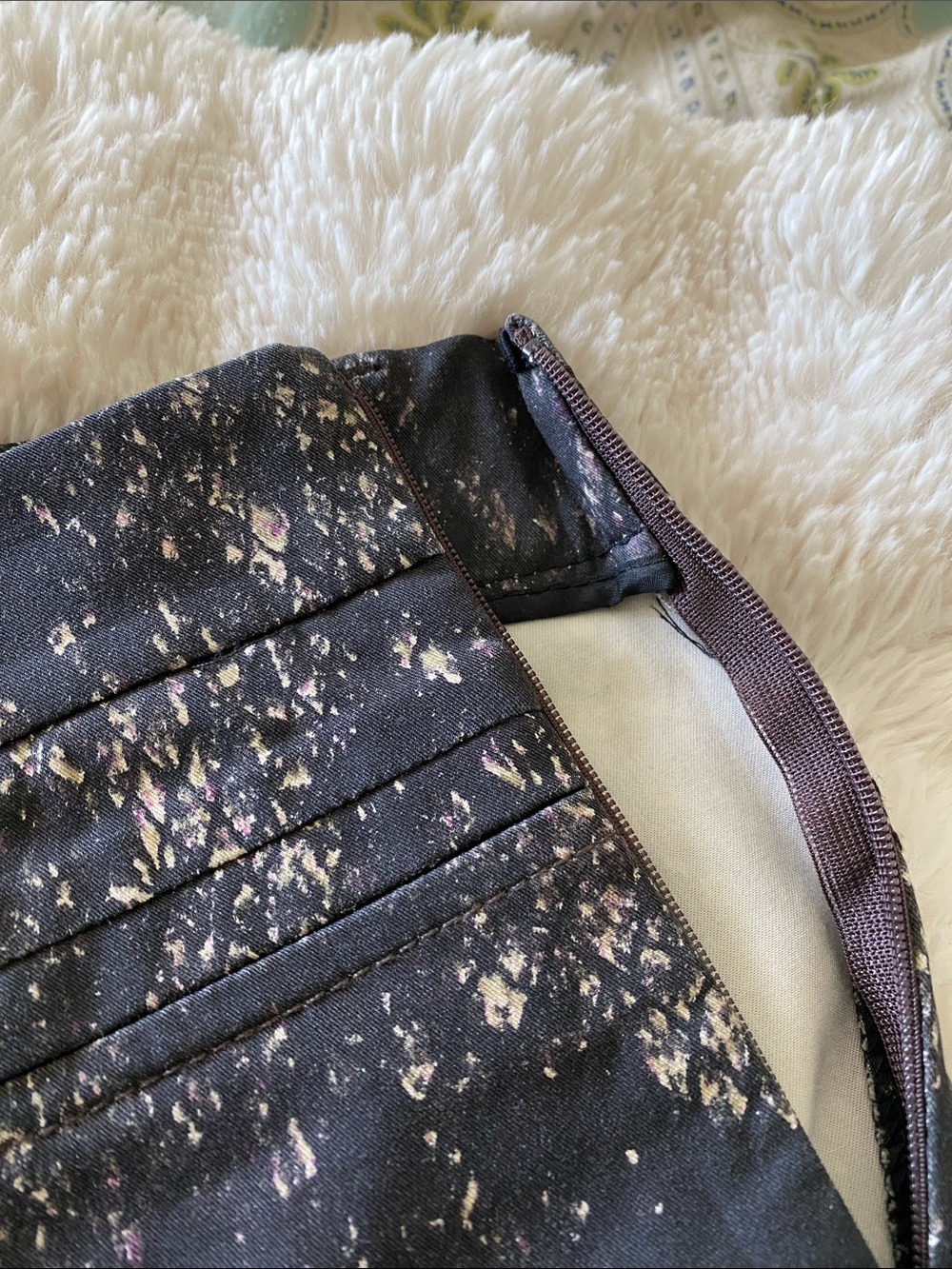 Theory Junius Snake Stretch Pants Size 0 View 6